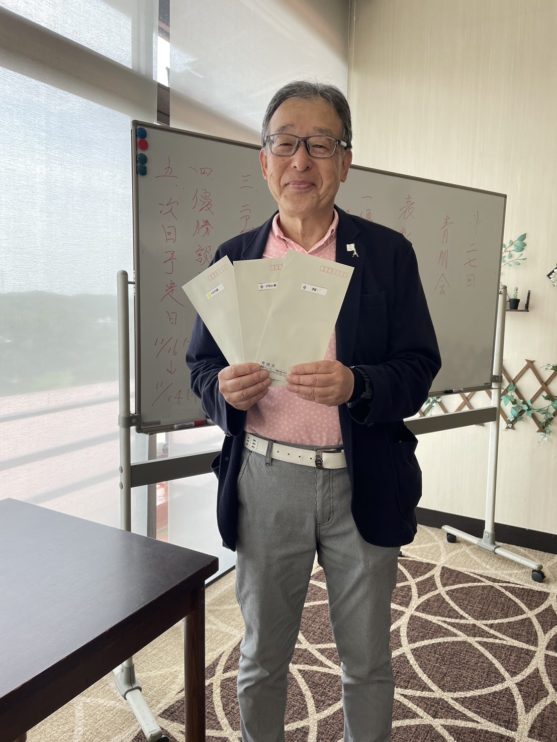 江口さん（３位、ベスグロ賞、ドラコン賞）